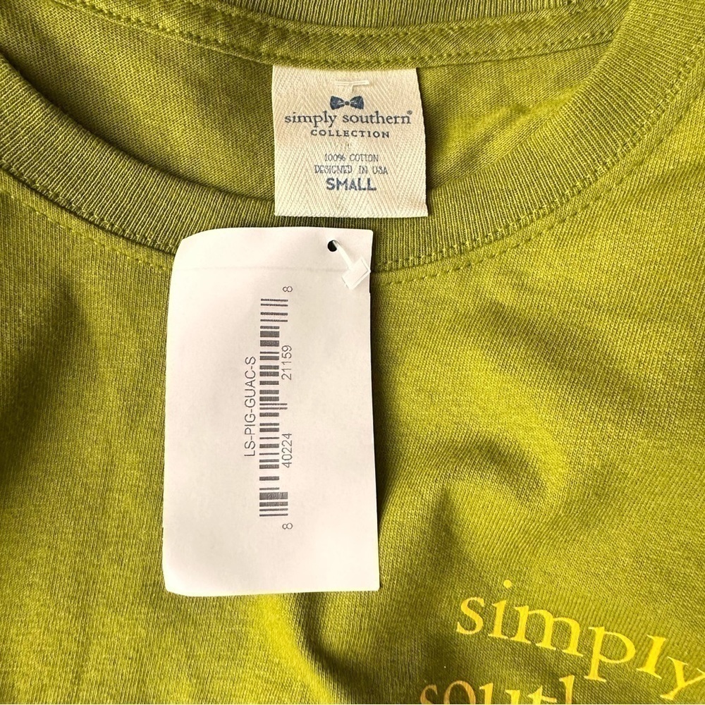 Simply Southern Chin Up Buttercup Pig Long Sleeve Tee Small NWT - Picture 7 of 8